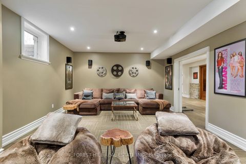 Photo 7 at 14 Denewood Crescent, Don Mills, Toronto