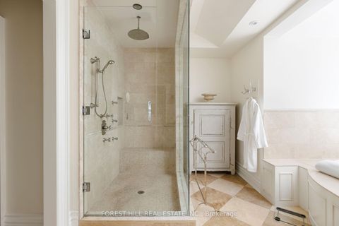 Photo 17 at 14 Denewood Crescent, Don Mills, Toronto