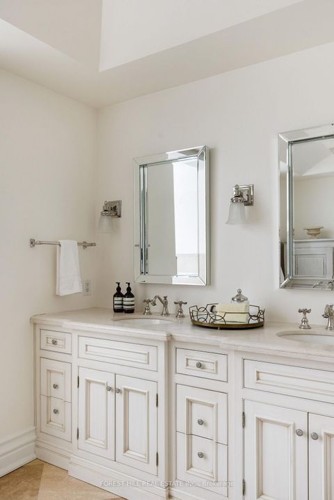Photo 20 at 14 Denewood Crescent, Don Mills, Toronto