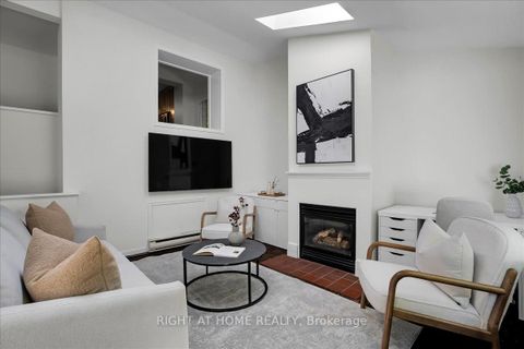 Photo 12 at 428 Briar Hill Avenue, Lawrence Park South, Toronto