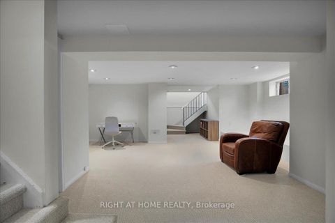 Photo 21 at 428 Briar Hill Avenue, Lawrence Park South, Toronto