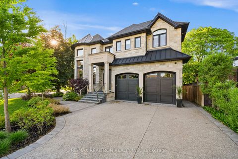Photo 49 at 14 Westglen Crescent, City Centre West, Toronto