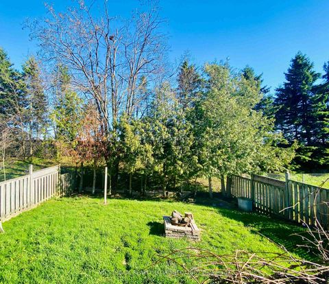 Photo 25 at 25 Quance Street, Holly, Barrie