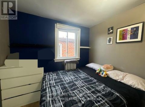 Photo 10 at 127 Robina Avenue, Oakwood Village, Toronto