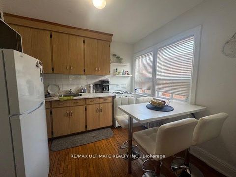 Photo 11 at 127 Robina Avenue, Oakwood Village, Toronto