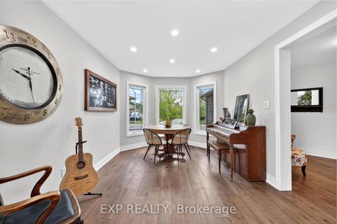 Photo 10 at 93 Taylor Drive, Bayshore, Barrie