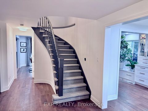 Photo 14 at 93 Taylor Drive, Bayshore, Barrie