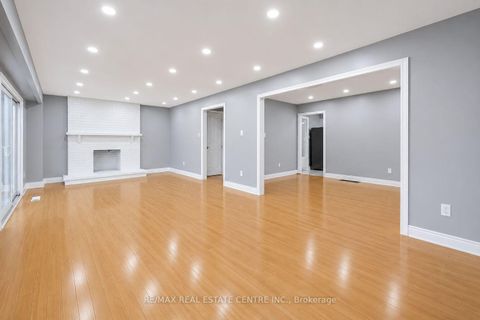 Photo 8 at 53 Farmhill Court, Rouge E11, Toronto