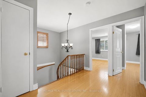 Photo 10 at 53 Farmhill Court, Rouge E11, Toronto