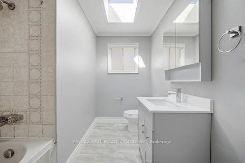 Photo 12 at 53 Farmhill Court, Rouge E11, Toronto