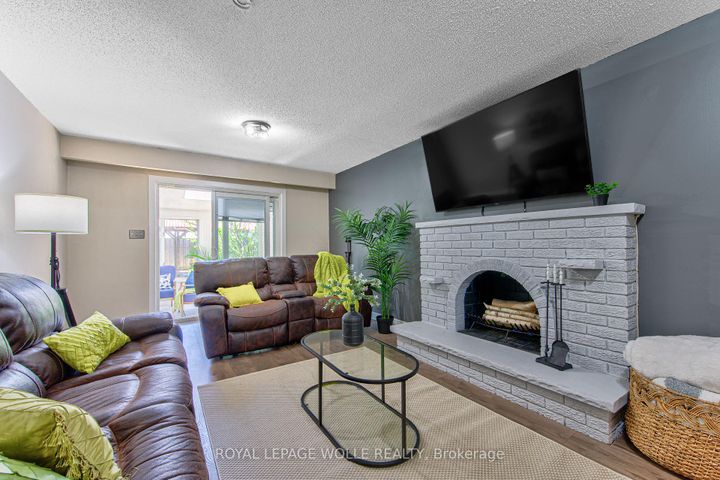 Photo 17 at 2560 Palisander Avenue, Cooksville, Mississauga