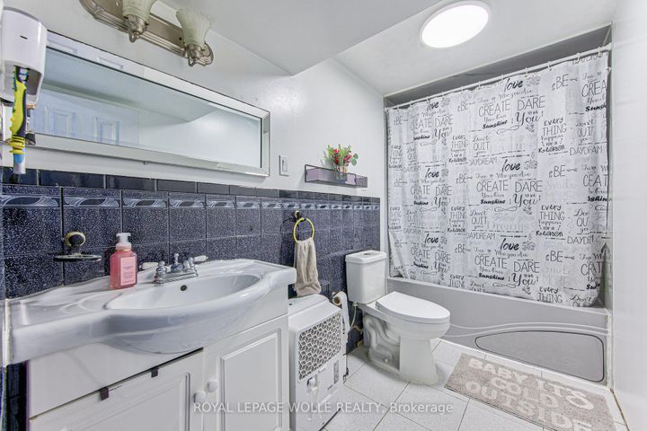 Photo 29 at 2560 Palisander Avenue, Cooksville, Mississauga
