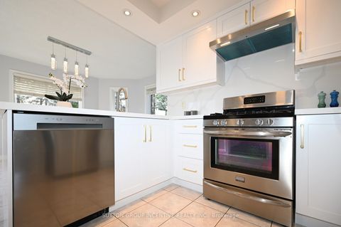 Photo 1 at 26 Warner Road, Holly, Barrie