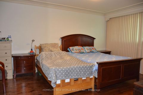 Photo 14 at 15 Brantley Crescent, York University Heights, Toronto