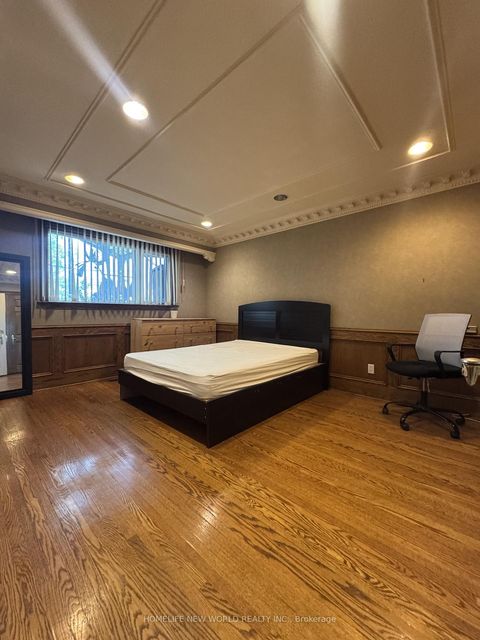 Photo 15 at 15 Brantley Crescent, York University Heights, Toronto