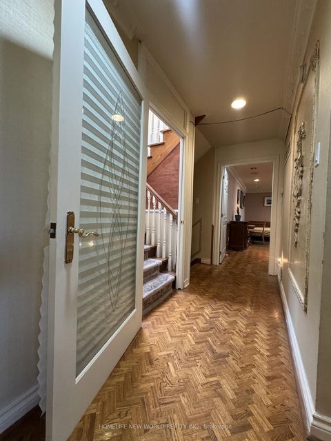 Photo 18 at 15 Brantley Crescent, York University Heights, Toronto