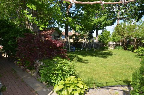 Photo 29 at 15 Brantley Crescent, York University Heights, Toronto