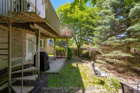 Photo 34 at 46 Bell Street, Ardagh, Barrie