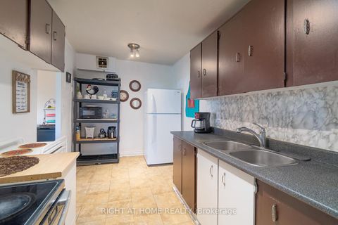 Photo 13 at 608 - 335 Driftwood Avenue, Black Creek, Toronto