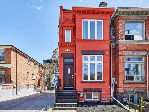 Photo 0 at 95 Wolseley Street, Chinatown, Toronto