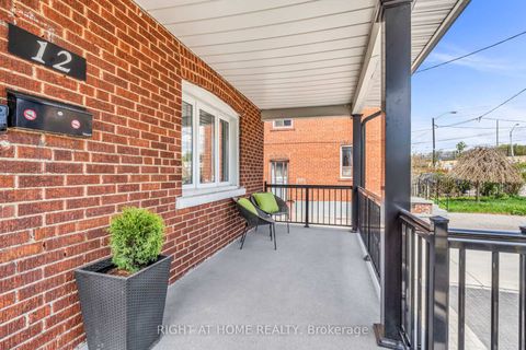 Photo 4 at 12 Porter Avenue, Smythe, Toronto