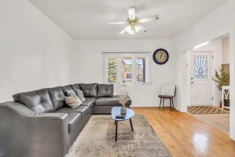 Photo 11 at 12 Porter Avenue, Smythe, Toronto