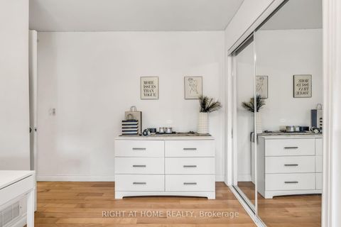 Photo 30 at 12 Porter Avenue, Smythe, Toronto