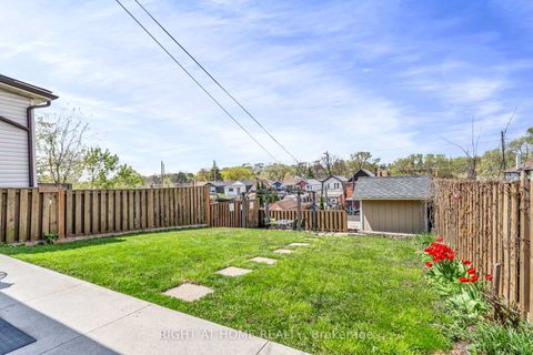 Photo 43 at 12 Porter Avenue, Smythe, Toronto