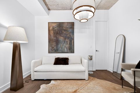 Photo 21 at 806 - 399 Adelaide Street W, Waterfront Communities C1, Toronto