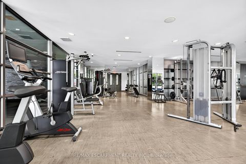 Photo 39 at 806 - 399 Adelaide Street W, Waterfront Communities C1, Toronto