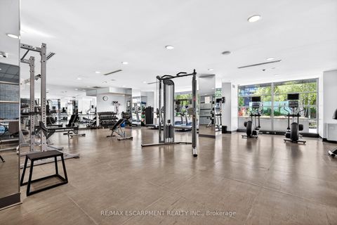 Photo 40 at 806 - 399 Adelaide Street W, Waterfront Communities C1, Toronto