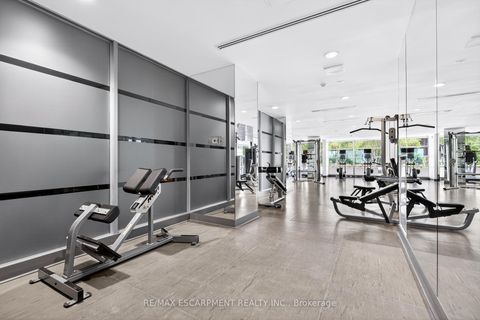 Photo 41 at 806 - 399 Adelaide Street W, Waterfront Communities C1, Toronto