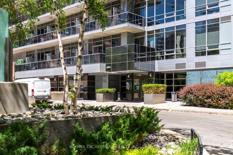 Photo 45 at 806 - 399 Adelaide Street W, Waterfront Communities C1, Toronto