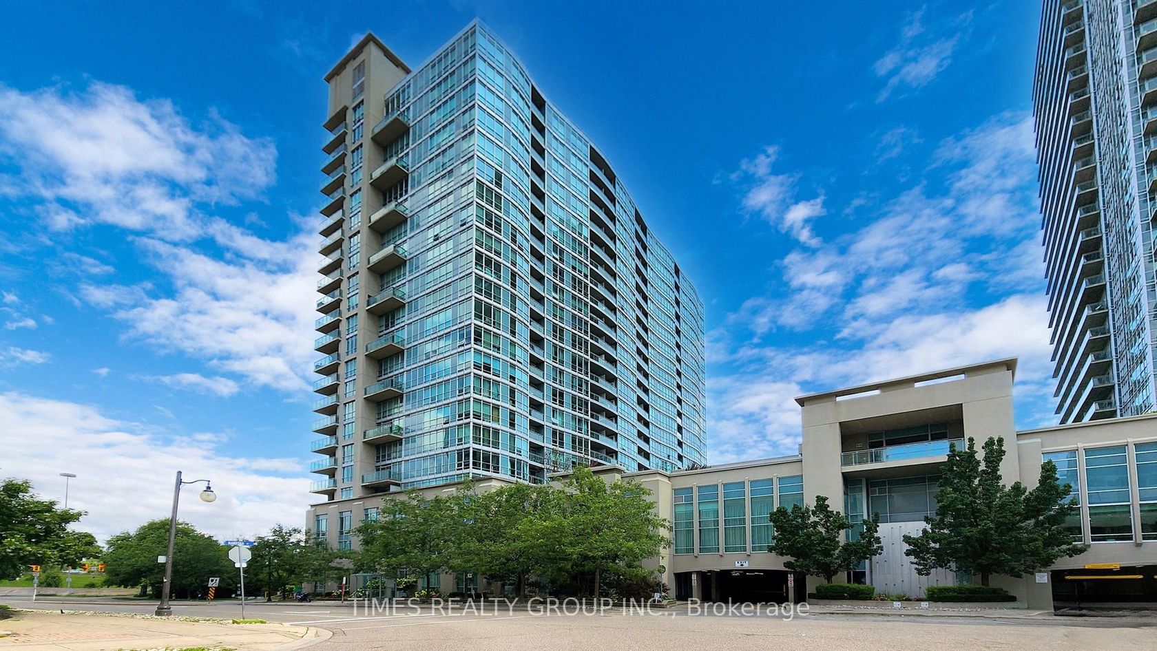 1407 - 185 Legion Road N, Mimico, Toronto photo number 2