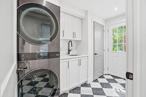 Photo 18 at 136 Main Street, Schomberg, King
