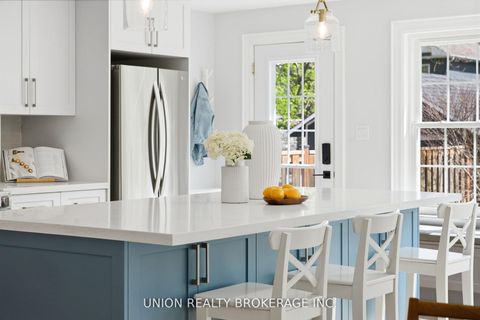 Photo 14 at 65 Harding Boulevard, Cliffside, Toronto