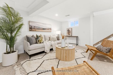 Photo 25 at 65 Harding Boulevard, Cliffside, Toronto