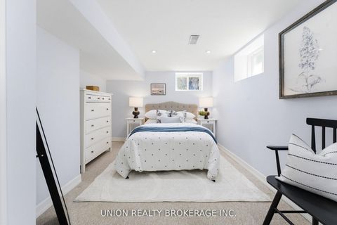 Photo 26 at 65 Harding Boulevard, Cliffside, Toronto