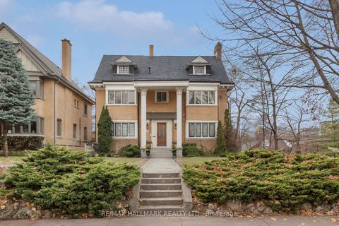 Photo 12 at 60 Indian Grove, Swansea, Toronto