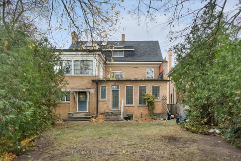 Photo 28 at 60 Indian Grove, Swansea, Toronto