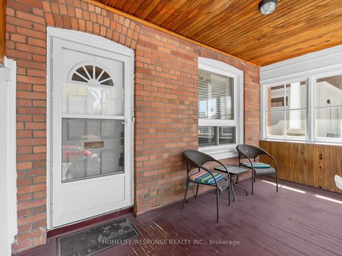 Photo 2 at 127 Lee Avenue, The Beaches, Toronto