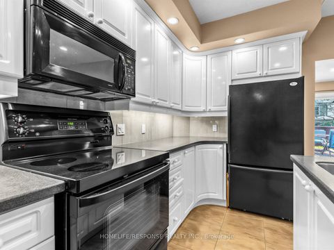 Photo 11 at 127 Lee Avenue, The Beaches, Toronto