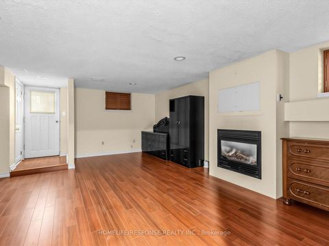 Photo 16 at 127 Lee Avenue, The Beaches, Toronto