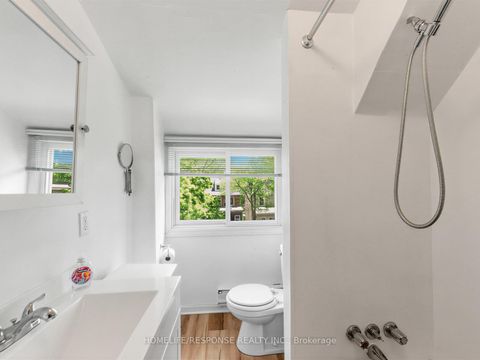Photo 30 at 127 Lee Avenue, The Beaches, Toronto