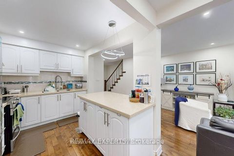 Photo 12 at 44 - 30 Dundalk Drive, Dorset Park, Toronto