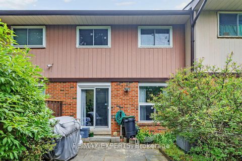 Photo 19 at 44 - 30 Dundalk Drive, Dorset Park, Toronto