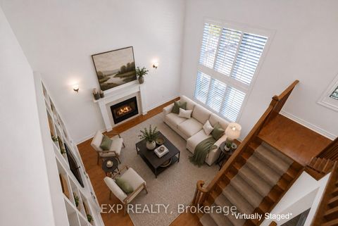 Photo 19 at 16 Haverhill Terrace, Bayview Wellington, Aurora