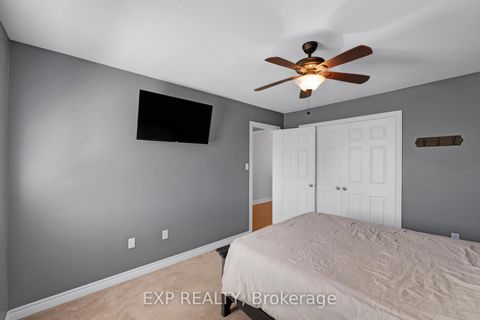 Photo 29 at 16 Haverhill Terrace, Bayview Wellington, Aurora
