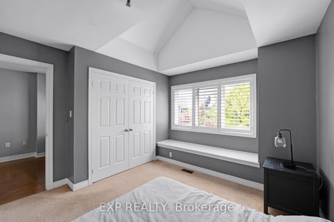 Photo 32 at 16 Haverhill Terrace, Bayview Wellington, Aurora
