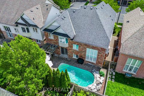 Photo 48 at 16 Haverhill Terrace, Bayview Wellington, Aurora